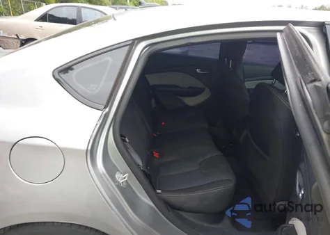 2015 Dodge Dart Sxt z USA, uszkodzony, nr VIN 1C3CDFBB9FD300421